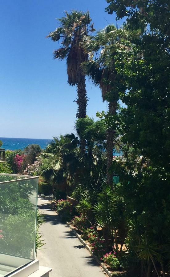 Modern Seaview Beach Studio Limassol Eksteriør billede