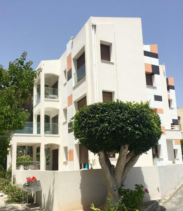Modern Seaview Beach Studio Limassol Eksteriør billede