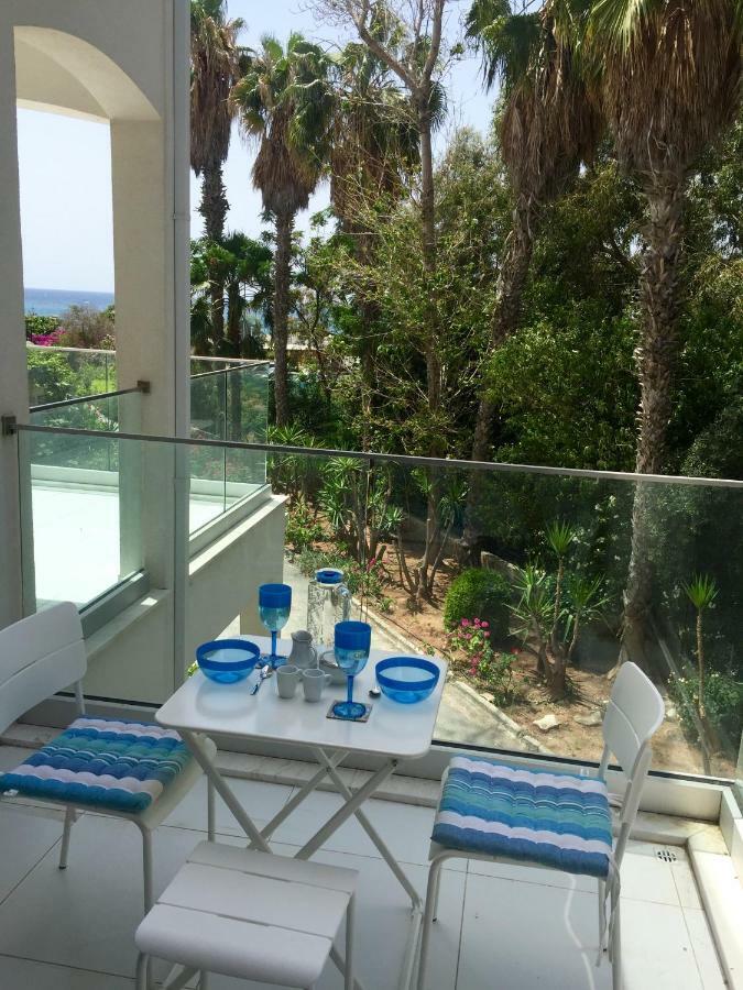 Modern Seaview Beach Studio Limassol Eksteriør billede