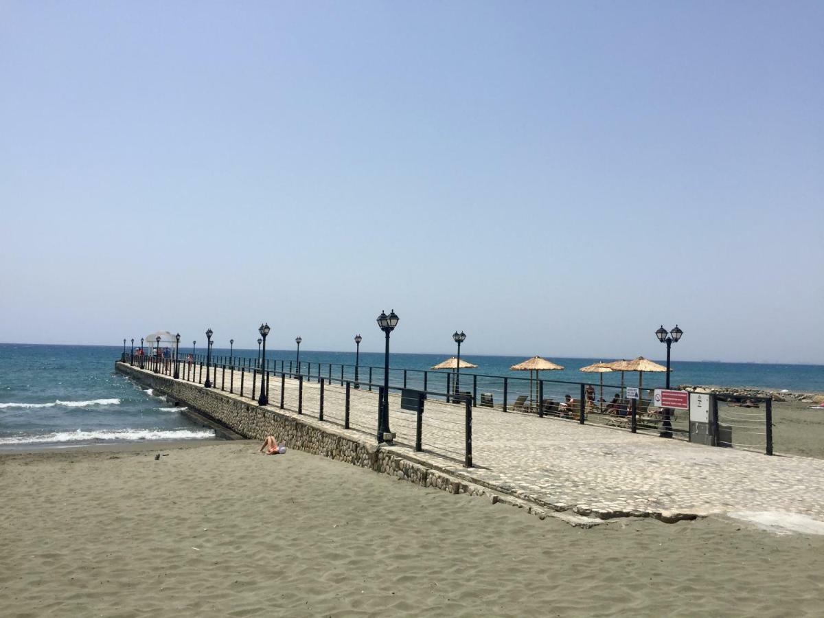 Modern Seaview Beach Studio Limassol Eksteriør billede